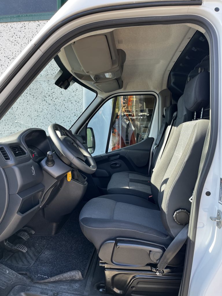 Renault Master ultima vista
