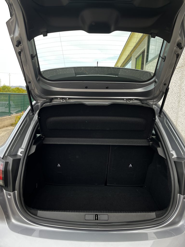 Peugeot 208 ulteriore dettaglio